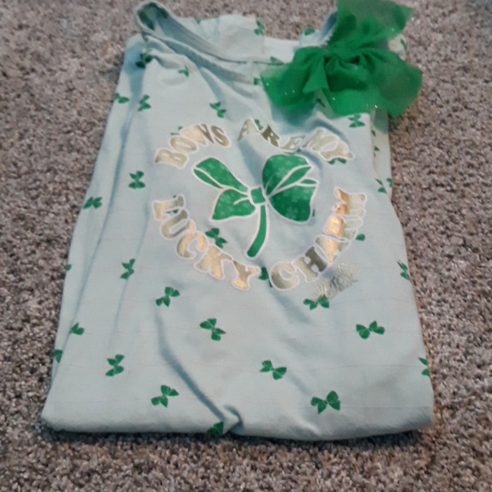 Jojo pjs with a big green bow